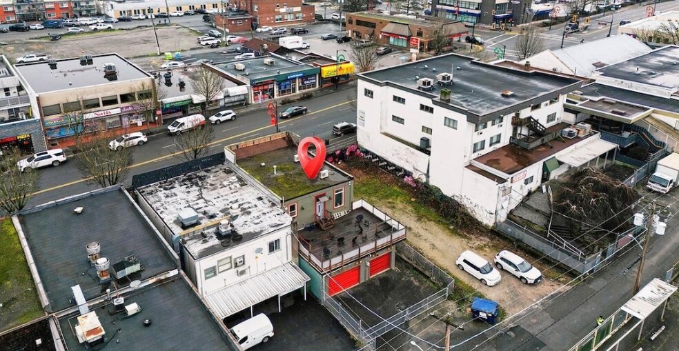 Primary Photo Of 22362 Lougheed Hwy, Maple Ridge Storefront For Lease