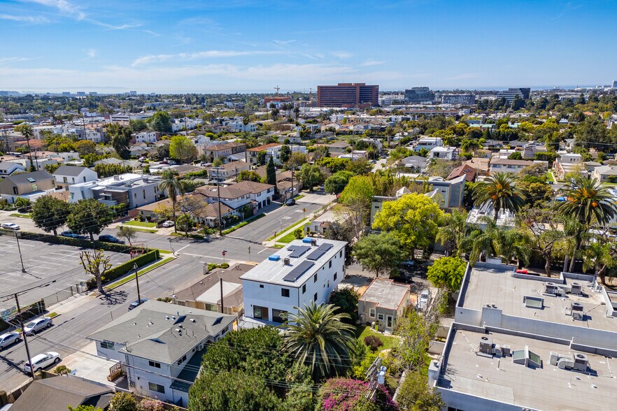 More Photos Of 1954-1958 Purdue Ave, Los Angeles Apartments For Sale