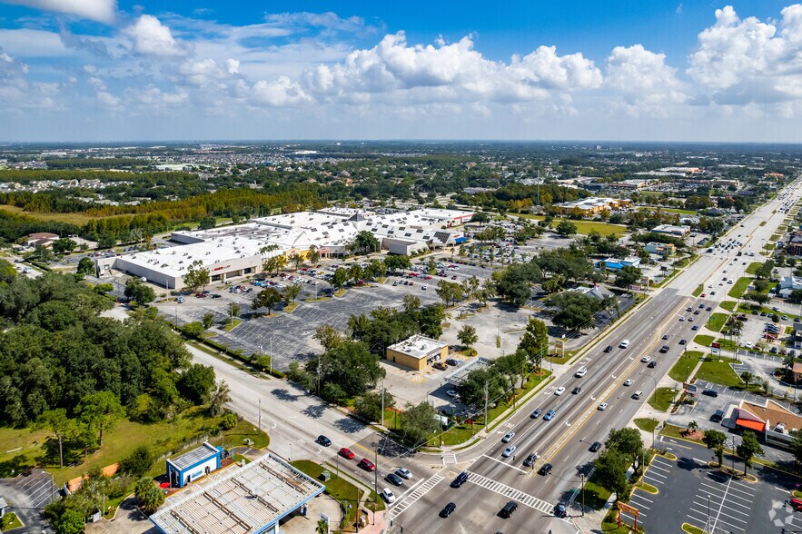 More Photos Of 3831-4081 W Vine St, Kissimmee Department Store For Lease