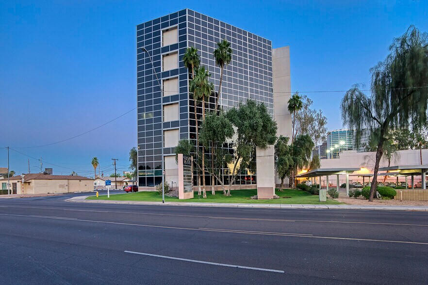 More Photos Of 3330 N 2nd St, Phoenix Medical For Lease
