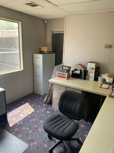 More Photos Of 1186 Center St, Riverside Industrial For Lease