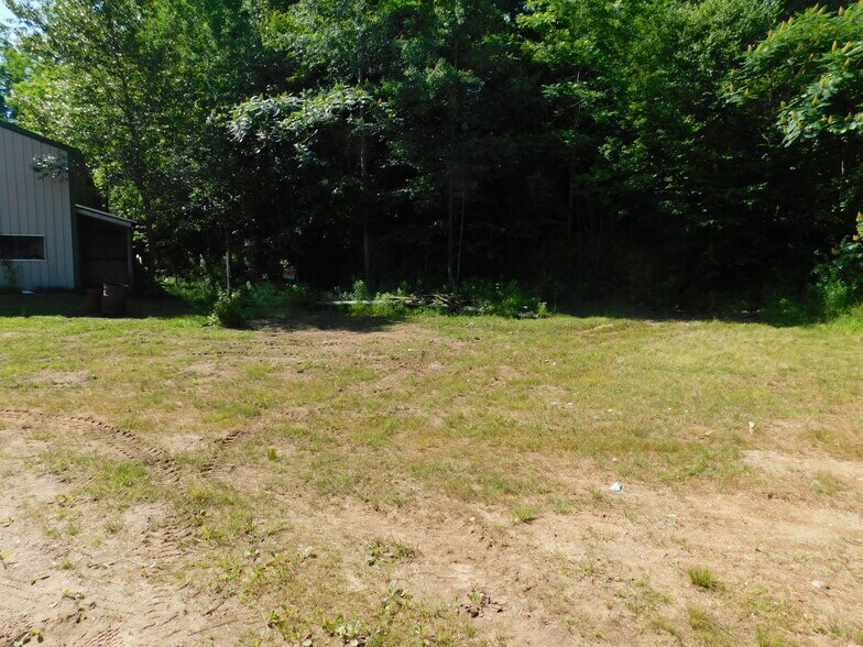 More Photos Of N5693 Leopolis Rd, Shawano Industrial For Sale