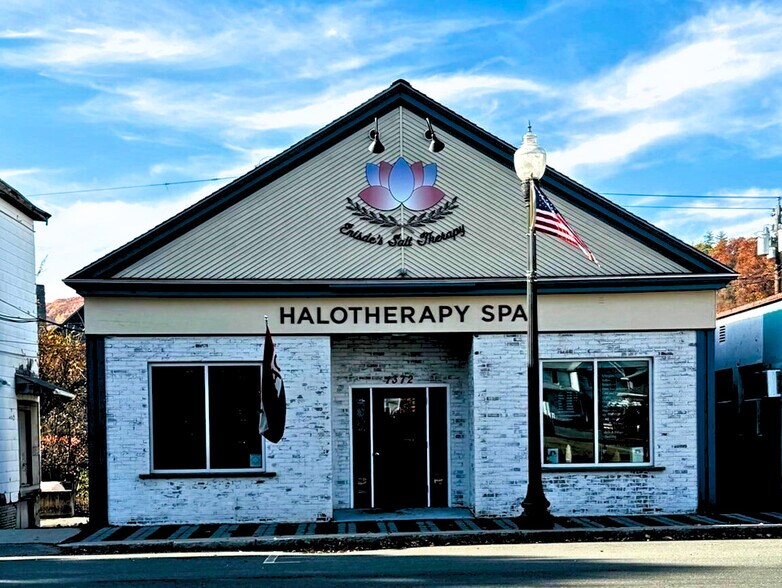 More Photos Of 1372 Main St, Palmer Freestanding For Sale