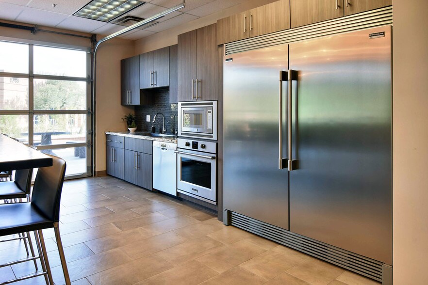 More Photos Of 9362 E Raintree Dr, Scottsdale Office For Sale