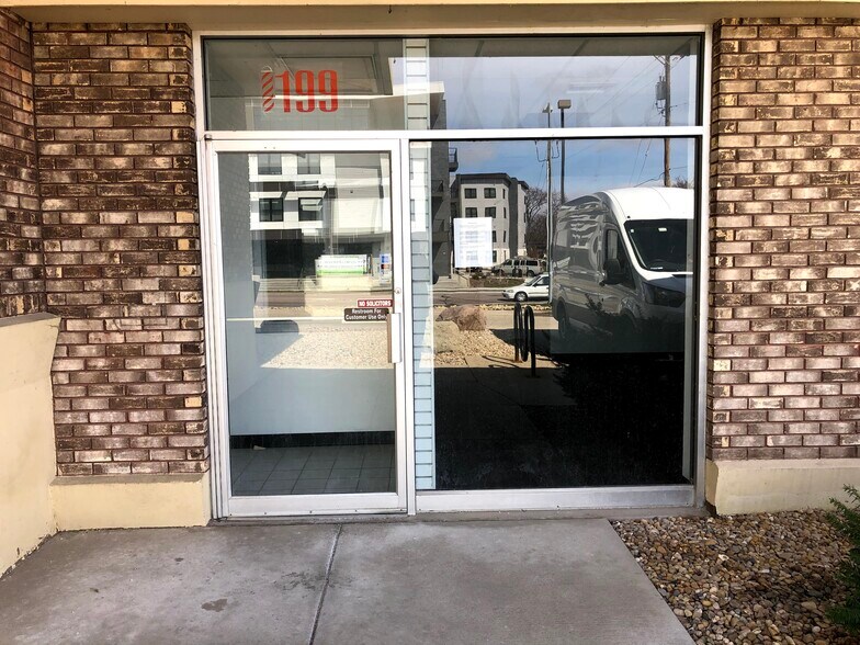 More Photos Of 195-209 Cottage Grove Rd, Madison Storefront For Sale
