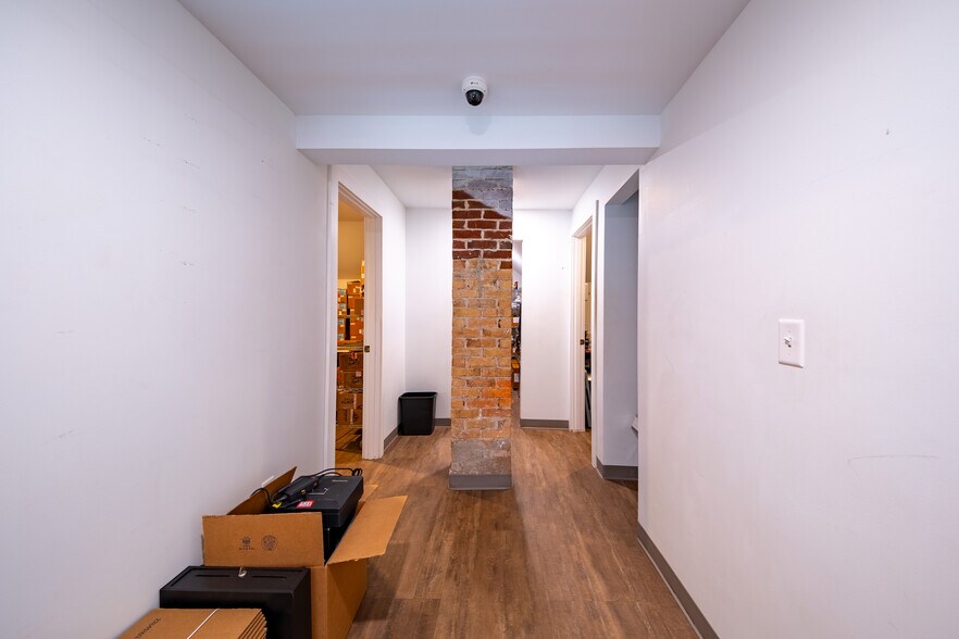 More Photos Of 162 Heritage Dr, Negaunee Freestanding For Sale