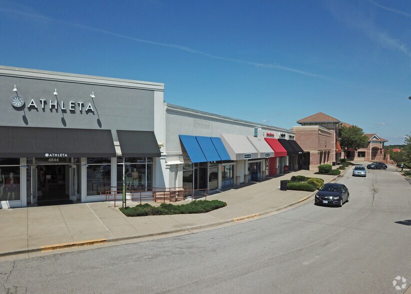 Primary Photo Of 4802-5256 W 119th St, Leawood Unknown For Lease