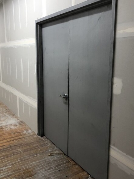 More Photos Of 2-20 Brighton Ave, Passaic Warehouse For Lease