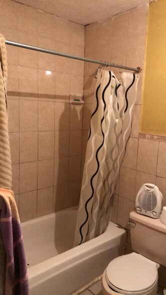 More Photos Of 716 S 79th St, Houston Apartments For Sale