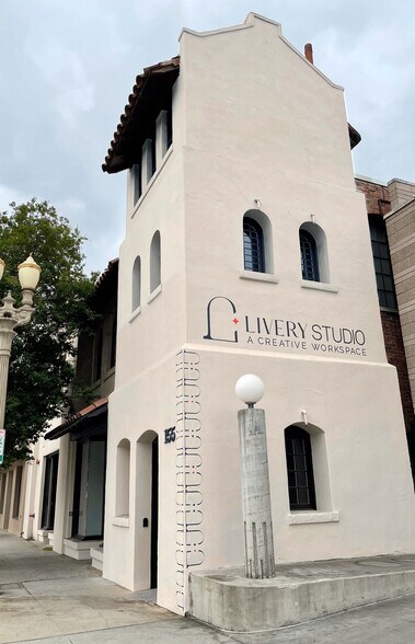 More Photos Of 155 S Fair Oaks Ave, Pasadena Office For Lease