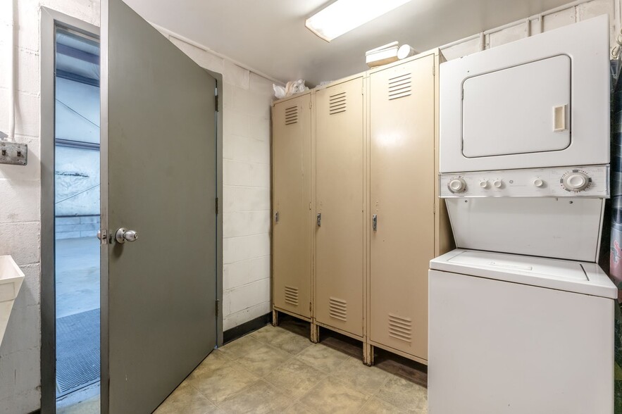 More Photos Of 102 E Moorestown Rd, Wind Gap Industrial For Sale