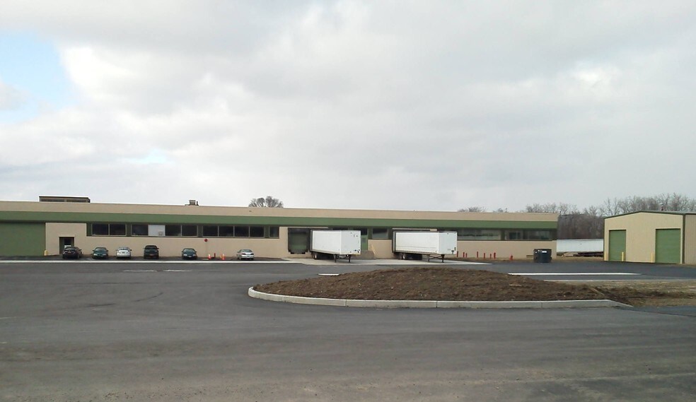 More Photos Of 1051 S Main St, Elmira Manufacturing For Lease