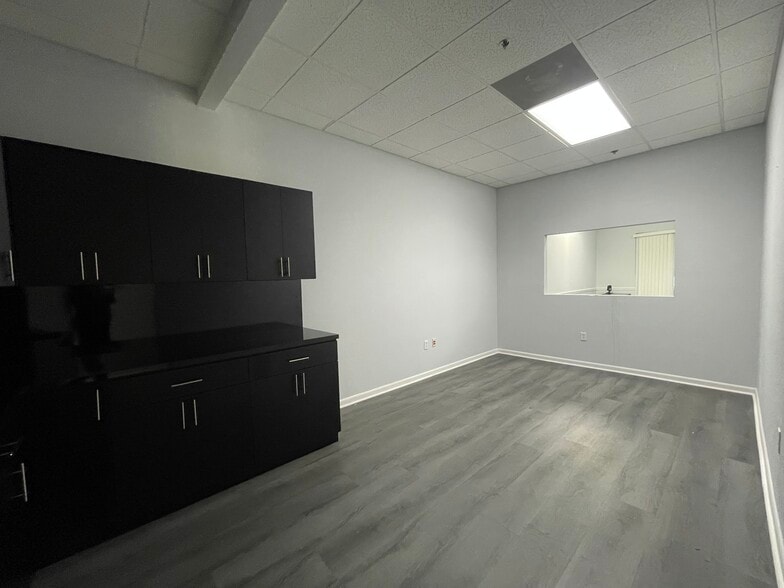 More Photos Of 7721 N Military Trl, West Palm Beach Medical For Lease