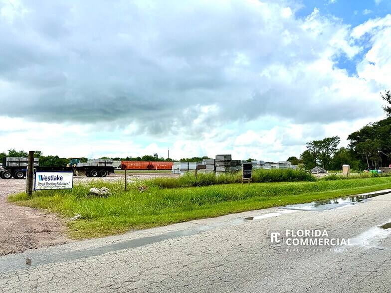 More Photos Of 9th St, Okeechobee Land For Lease
