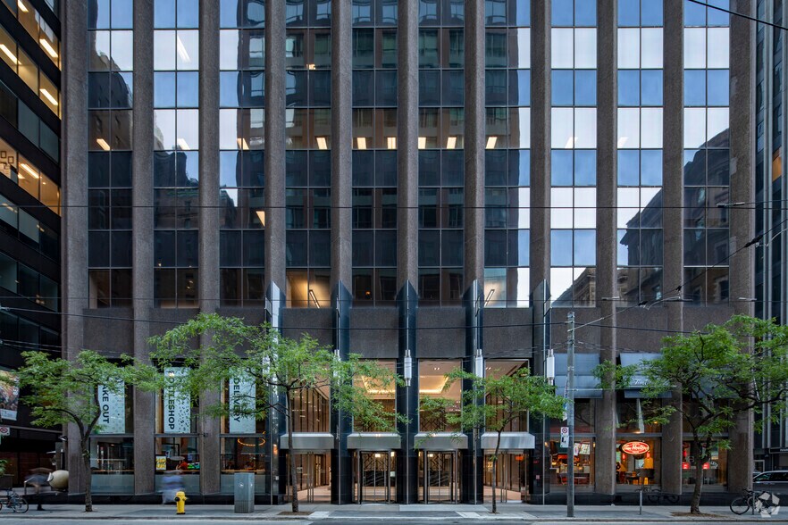 Primary Photo Of 18 King St E, Toronto Office For Lease