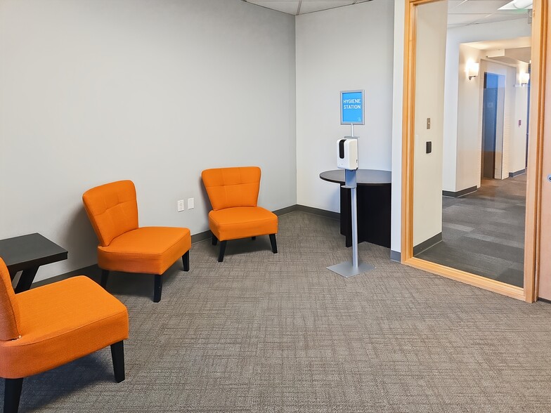 More Photos Of 3326 106th Ave SE, Bellevue Coworking Space