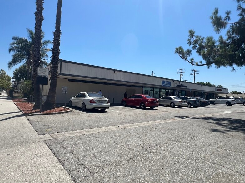 Primary Photo Of 13414 Ramona Blvd, Baldwin Park Storefront For Lease