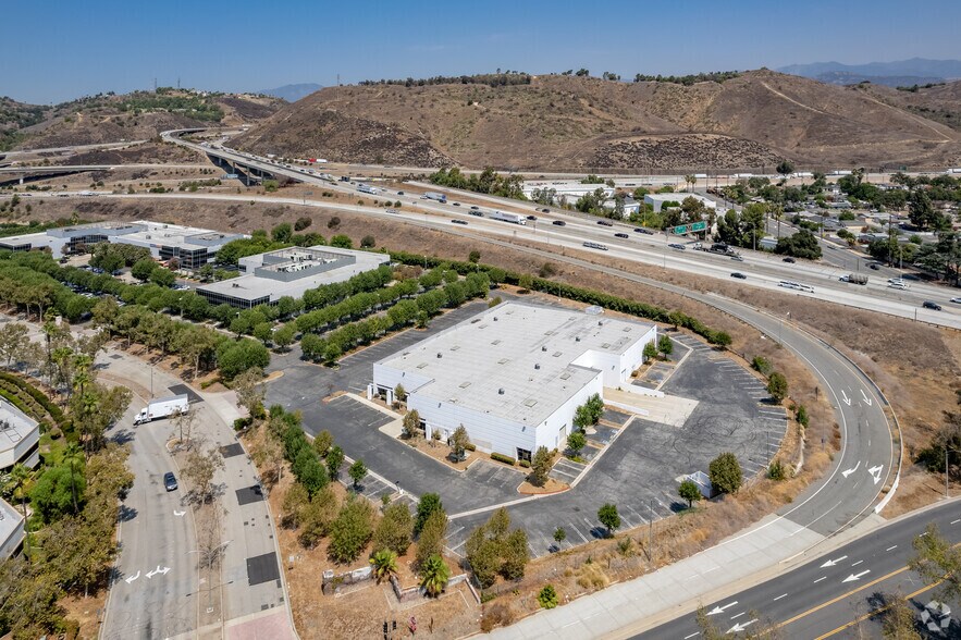 More Photos Of 701 Corporate Center Dr, Pomona Research And Development For Sale