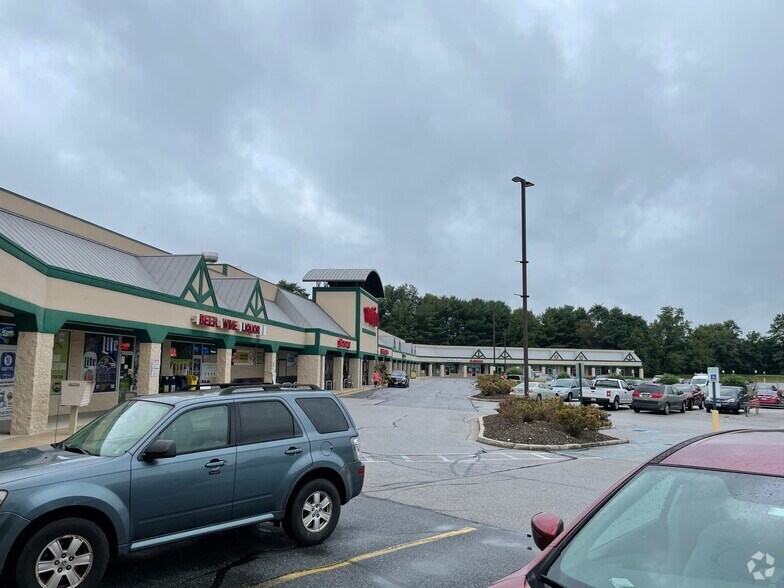 More Photos Of 720 Hanover Pike, Hampstead Storefront For Lease