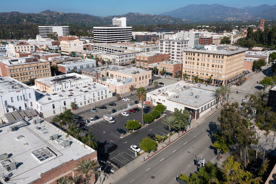 More Photos Of 130-132 E Colorado Blvd, Pasadena Storefront Retail Office For Lease