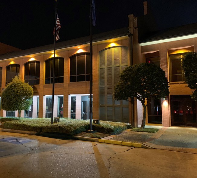 More Photos Of 800 N Spring St, Shreveport Office For Sale