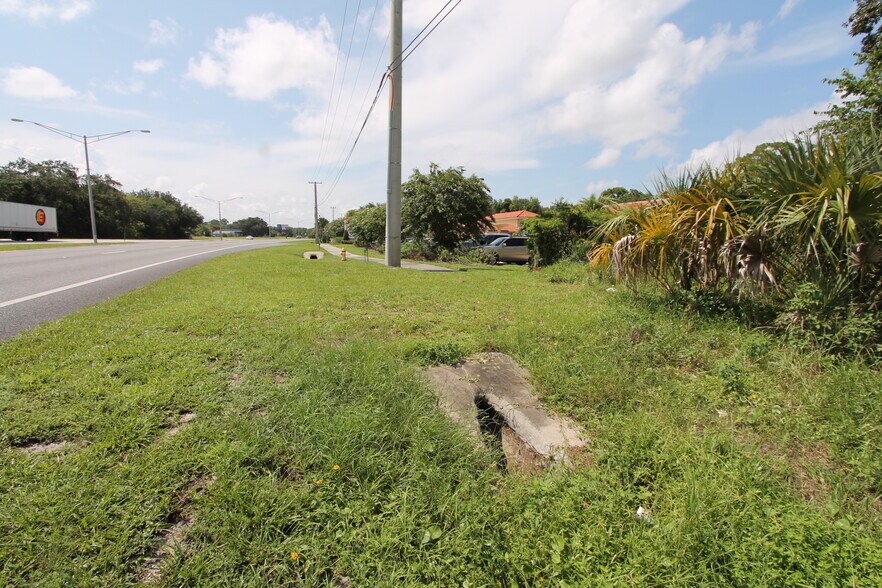 More Photos Of 561 N Washington Ave, Titusville Land For Sale
