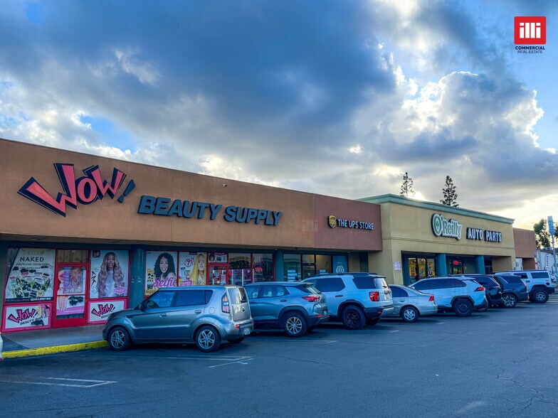 More Photos Of 9050-9070 Van Nuys Blvd, Panorama City Storefront For Lease