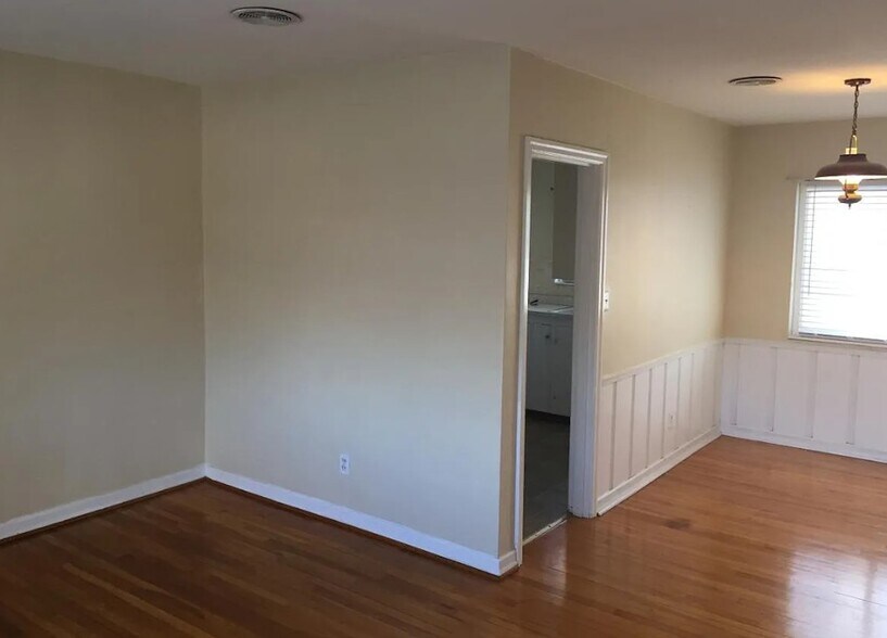 More Photos Of 115 Delmont Dr, Lexington Apartments For Sale