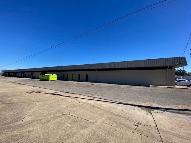 Primary Photo Of 541 Oliver Rd, Montgomery Flex For Lease