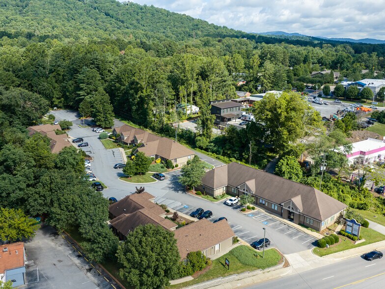 More Photos Of 1998 Hendersonville Rd, Asheville Medical For Sale