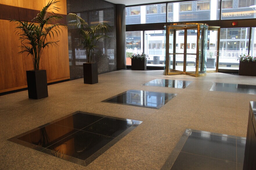 More Photos Of 462 S Fourth St, Louisville Office For Sale