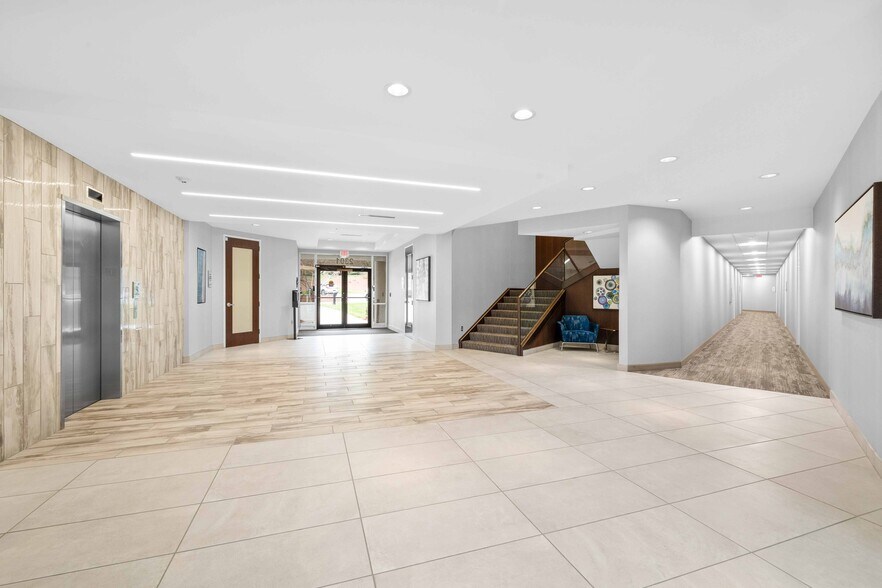 More Photos Of 2301 Rexwoods Dr, Raleigh Medical For Lease