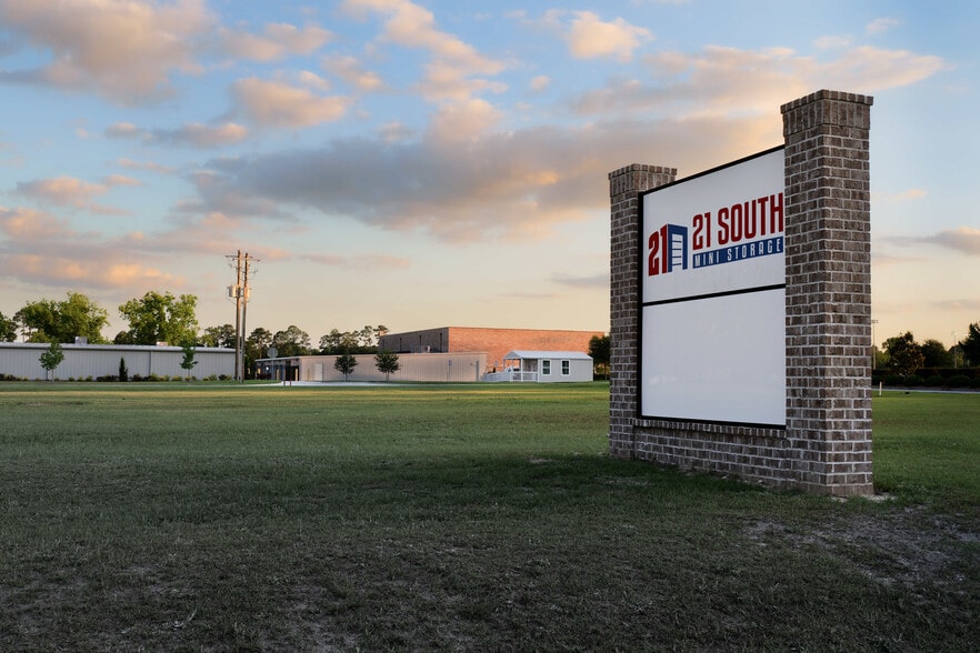 More Photos Of 1790 GA Highway 21 S, Springfield Self Storage For Sale