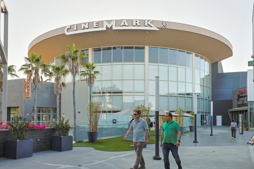 More Photos Of 6081 Center Dr, Los Angeles Unknown For Lease