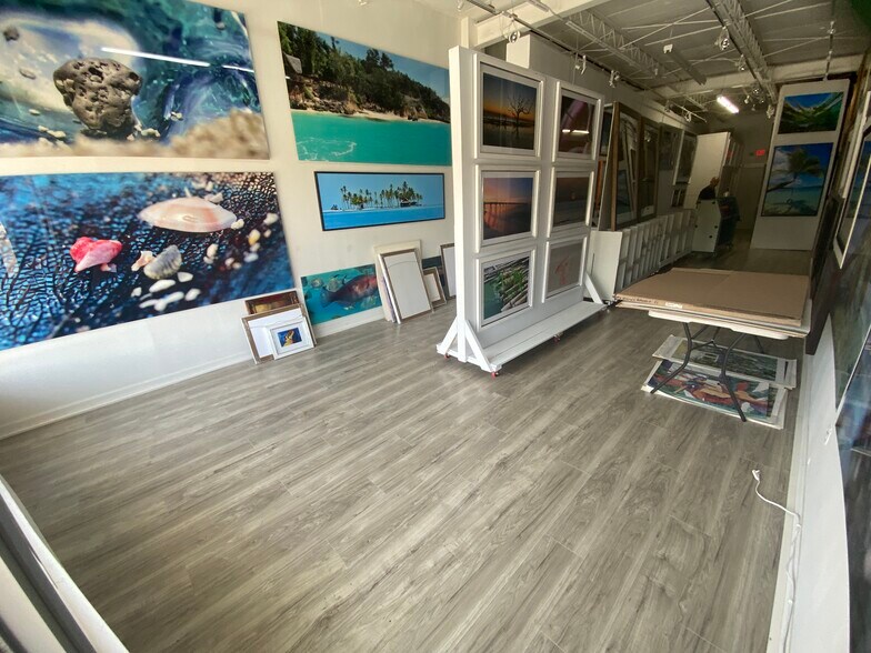 More Photos Of 4700-4708 W Flagler St, Miami General Retail For Sale