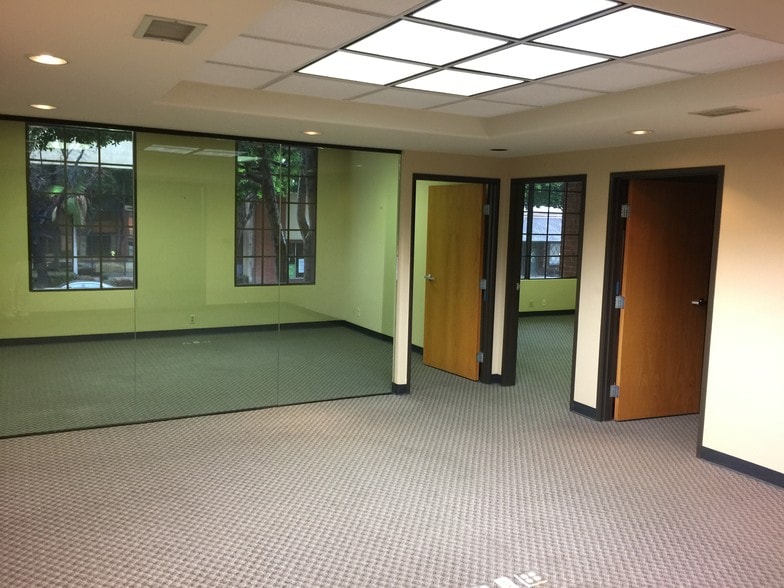 More Photos Of 44 E Foothill Blvd, Arcadia Office For Lease