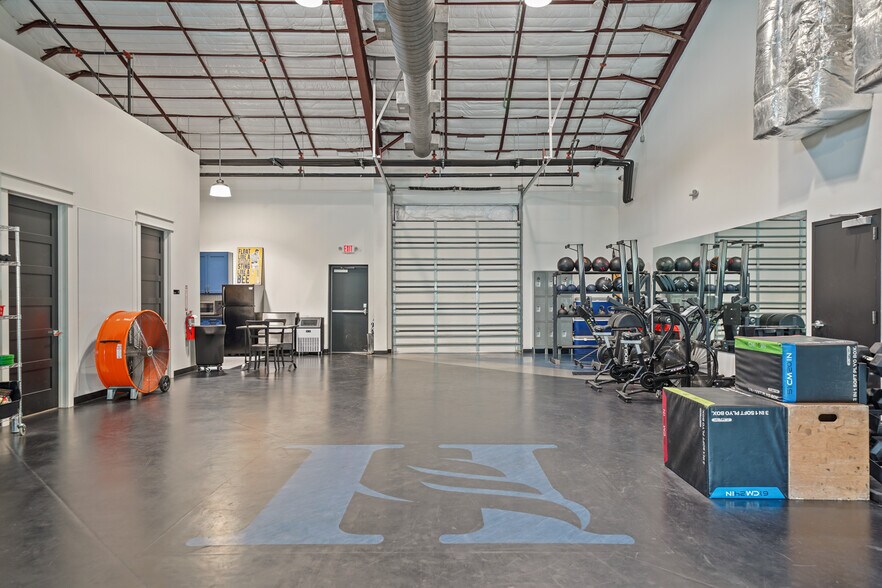 More Photos Of 4300 FM 2351 Rd, Friendswood Office For Lease