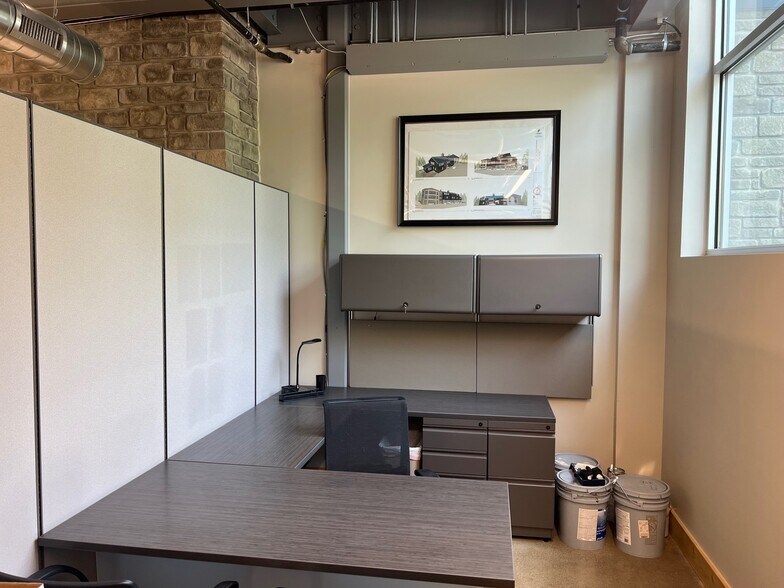 More Photos Of 8066 E Fulton St, Ada Office For Lease