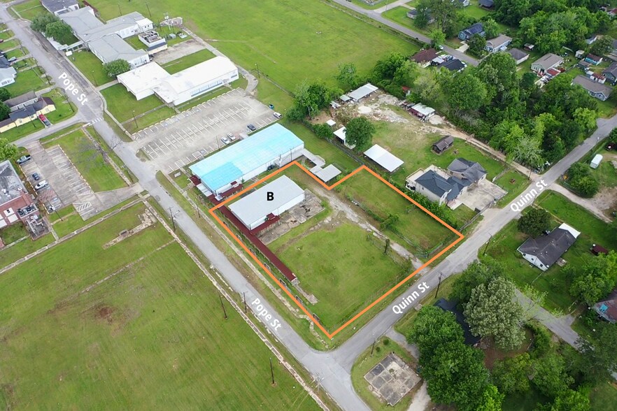 More Photos Of 1800 Pope St, Beaumont Flex For Lease