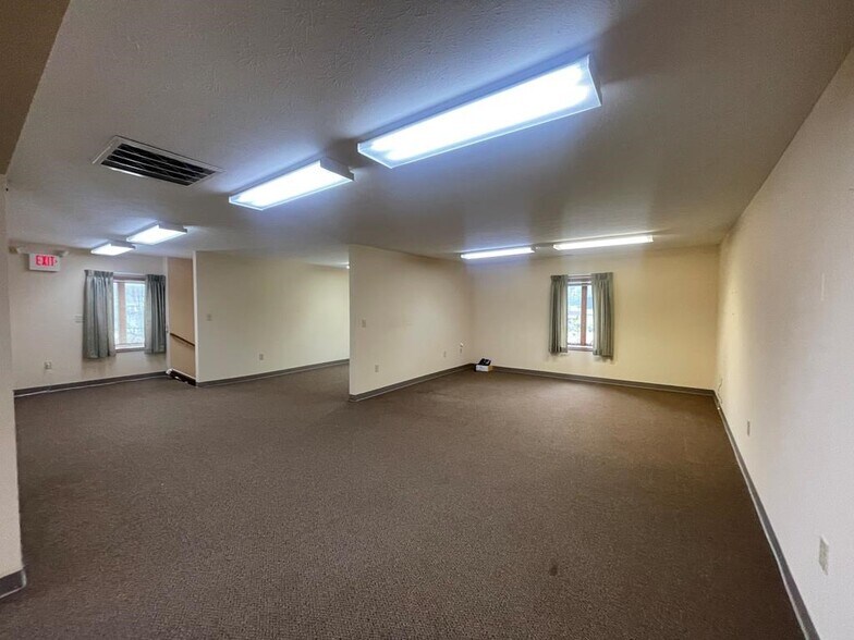 More Photos Of 725 Ritter Dr, Daniels Storefront Retail Office For Lease