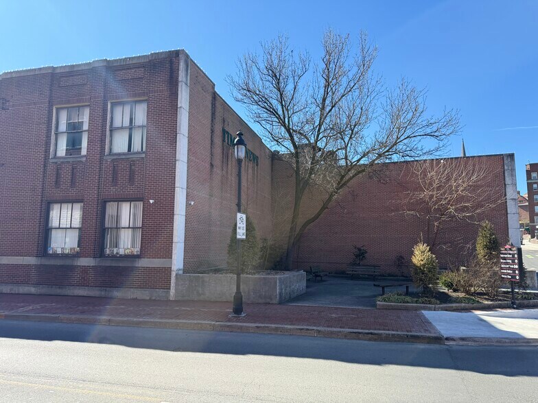 More Photos Of 19 Baltimore St, Cumberland Specialty For Sale