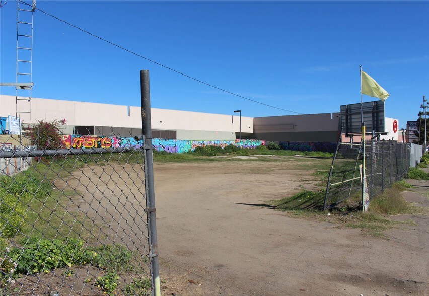 More Photos Of 3252-3300 Midway Dr, San Diego Land For Sale