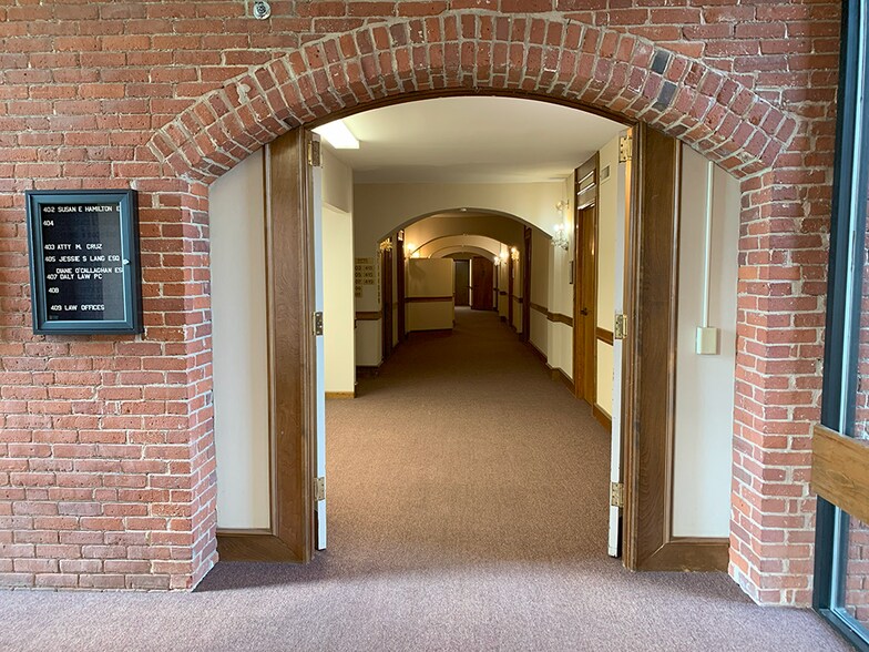 More Photos Of 1380-1398 Main St, Springfield Office For Lease