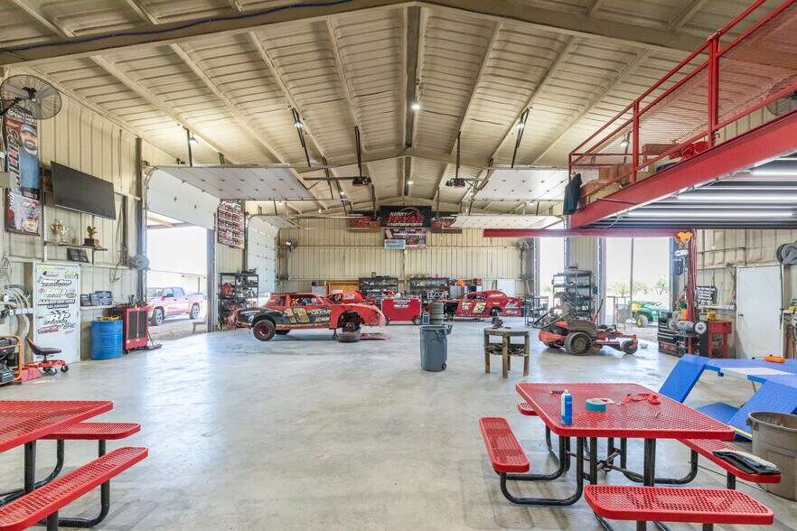 More Photos Of 1256 County Road 401, Merkel Land For Sale