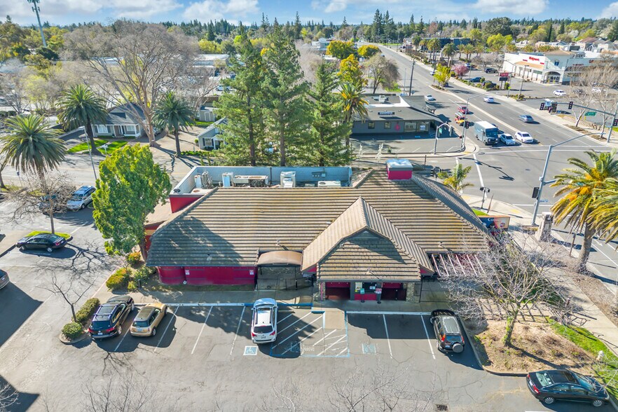 More Photos Of 6400 Fair Oaks Blvd, Carmichael Restaurant For Sale