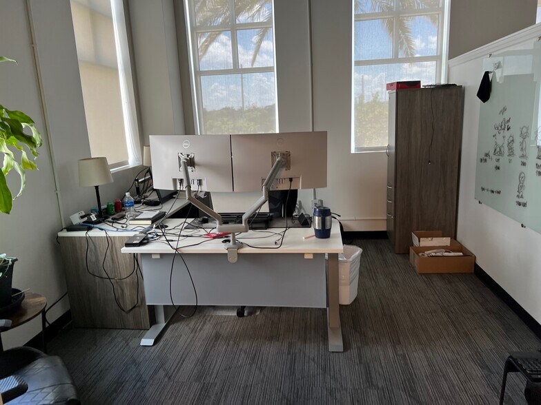 More Photos Of 8701 Maitland Summit Blvd, Orlando Health Club For Lease