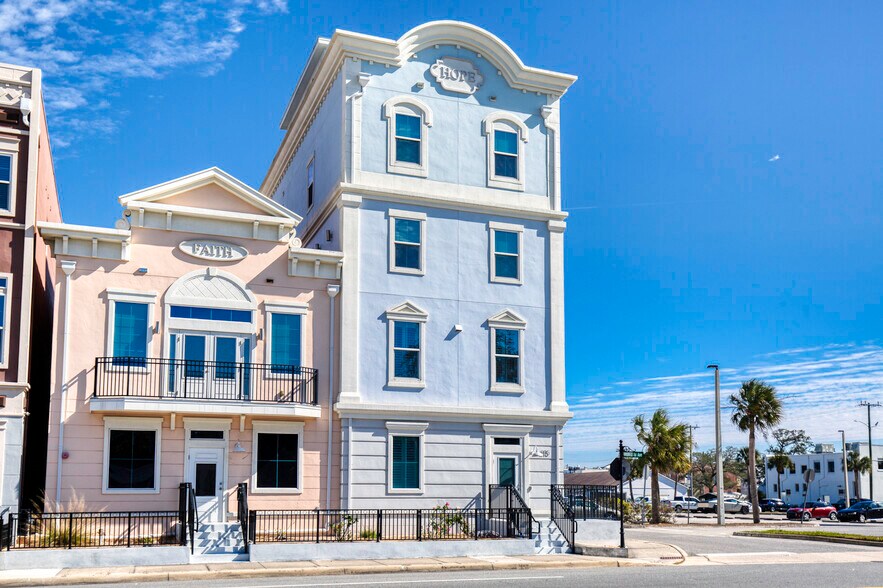 More Photos Of 215 S Palmetto Ave, Daytona Beach Office For Sale