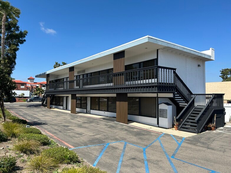 More Photos Of 12439 Poway Rd, Poway Office For Lease