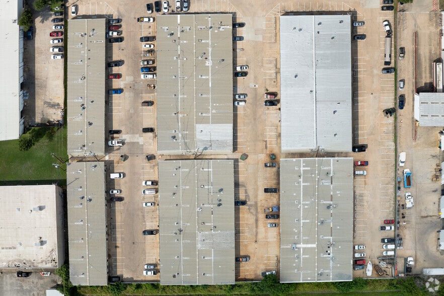 More Photos Of 5214 Burleson Rd, Austin Unknown For Lease