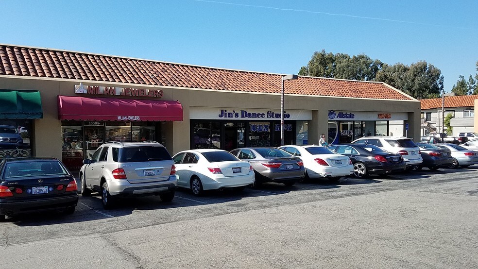 More Photos Of 23351-23487 Golden Springs Dr, Diamond Bar Unknown For Lease